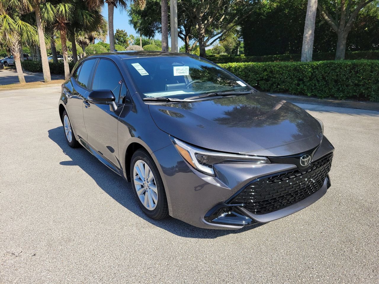 New 2026 Toyota Corolla SE FWD image 2