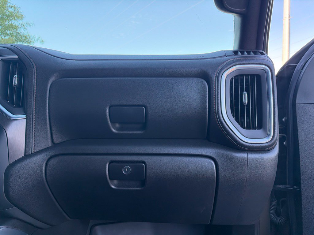 Used 2022 GMC Sierra 2500 AT4 AWD/4WD image 18