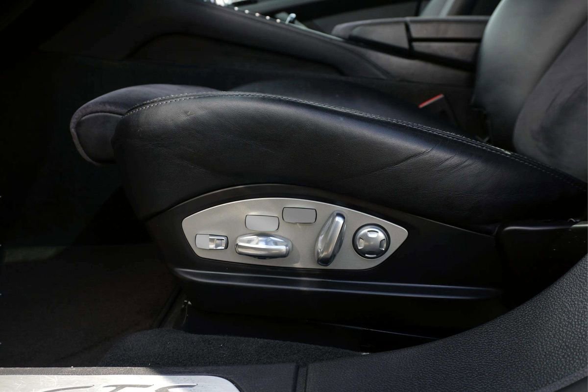 Used 2013 Porsche Panamera GTS image 12