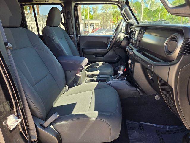 Certified 2018 Jeep Wrangler Unlimited Sport S AWD/4WD image 17