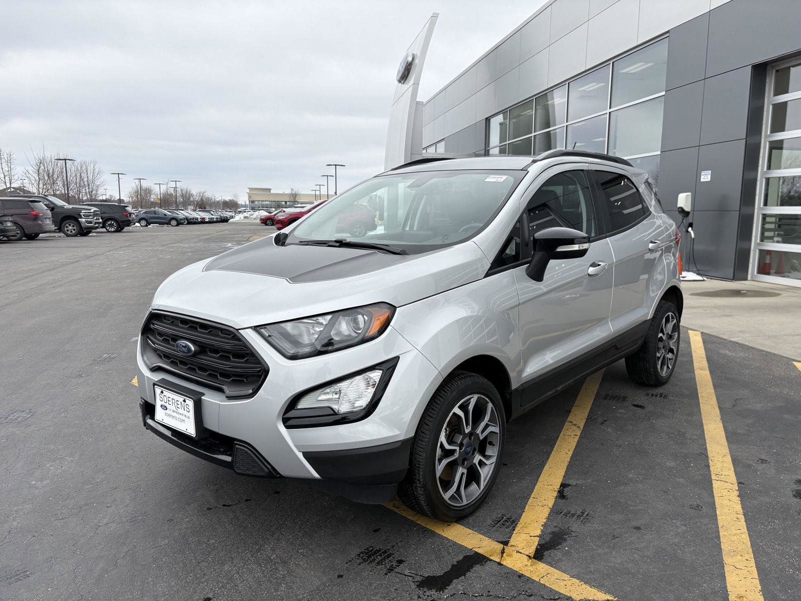 Certified 2020 Ford EcoSport SES w/ SES Black Appearance Package image 3