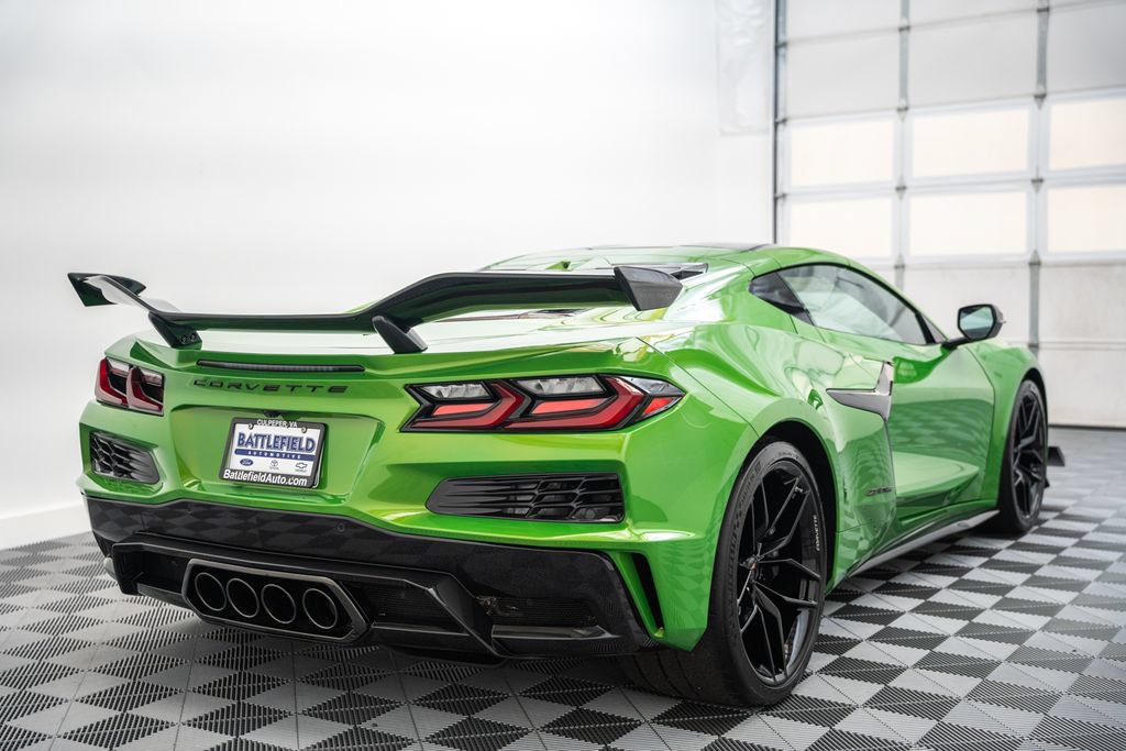 New 2026 Chevrolet Corvette Z06 w/ Z07 Performance Package RWD image 5