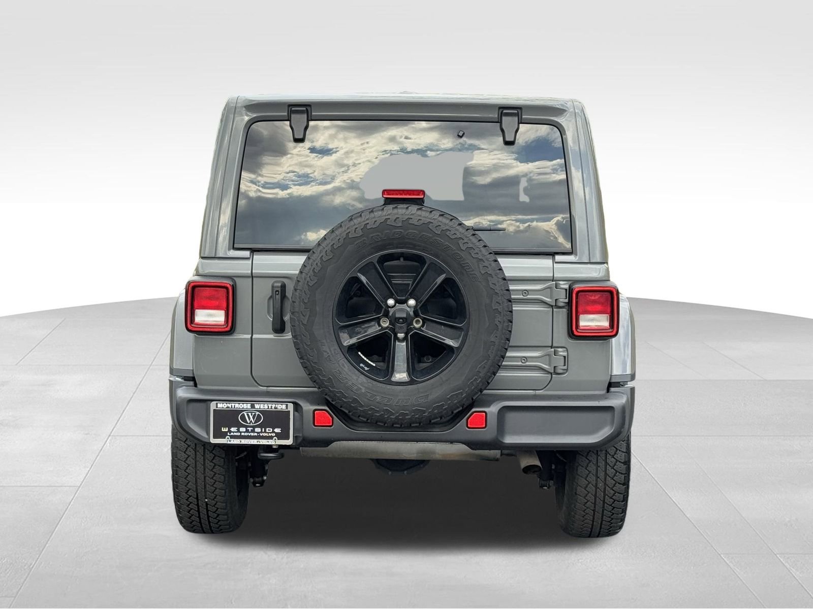 Certified 2023 Jeep Wrangler Unlimited Sahara image 7
