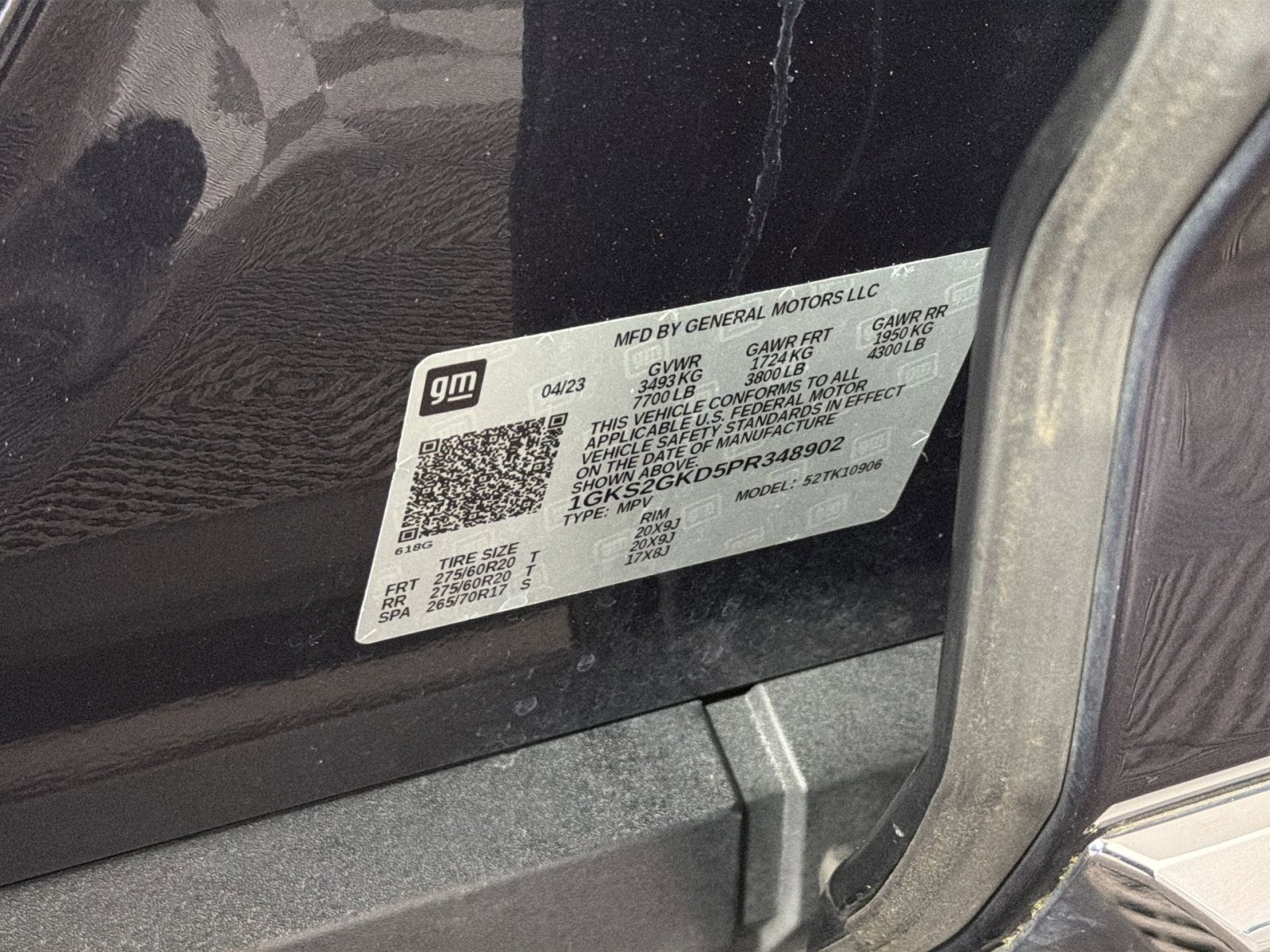 Used 2023 GMC Yukon XL SLT w/ SLT Premium Package image 30