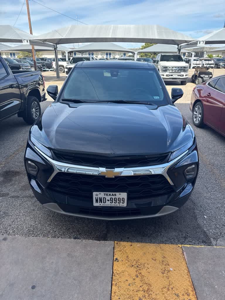 Used 2025 Chevrolet Blazer LT w/ Driver Confidence Package FWD image 2