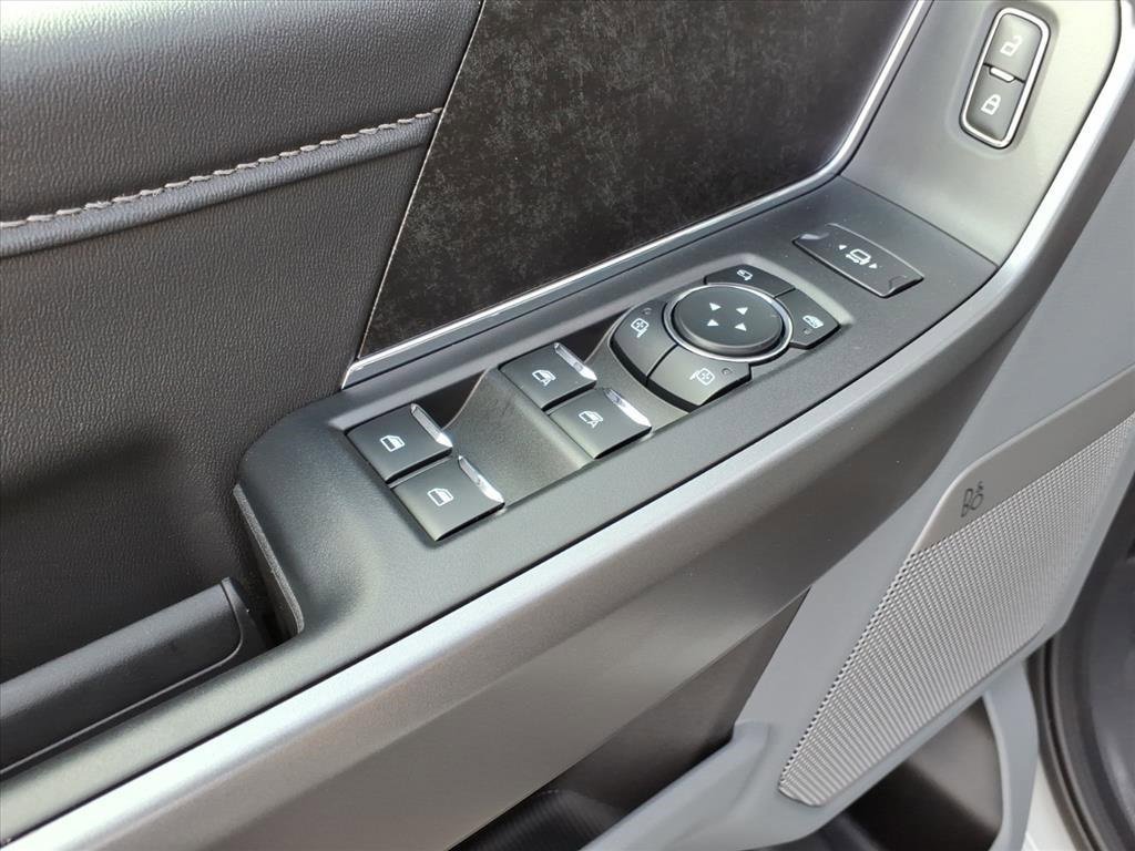 New 2026 Ford F350 XLT w/ XLT Premium Package image 16