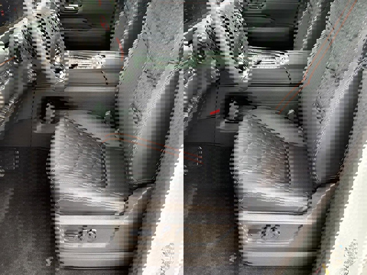 New 2026 Nissan Armada PRO-4X image 20