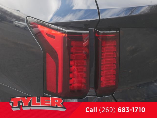 Used 2023 Kia Sorento EX image 12