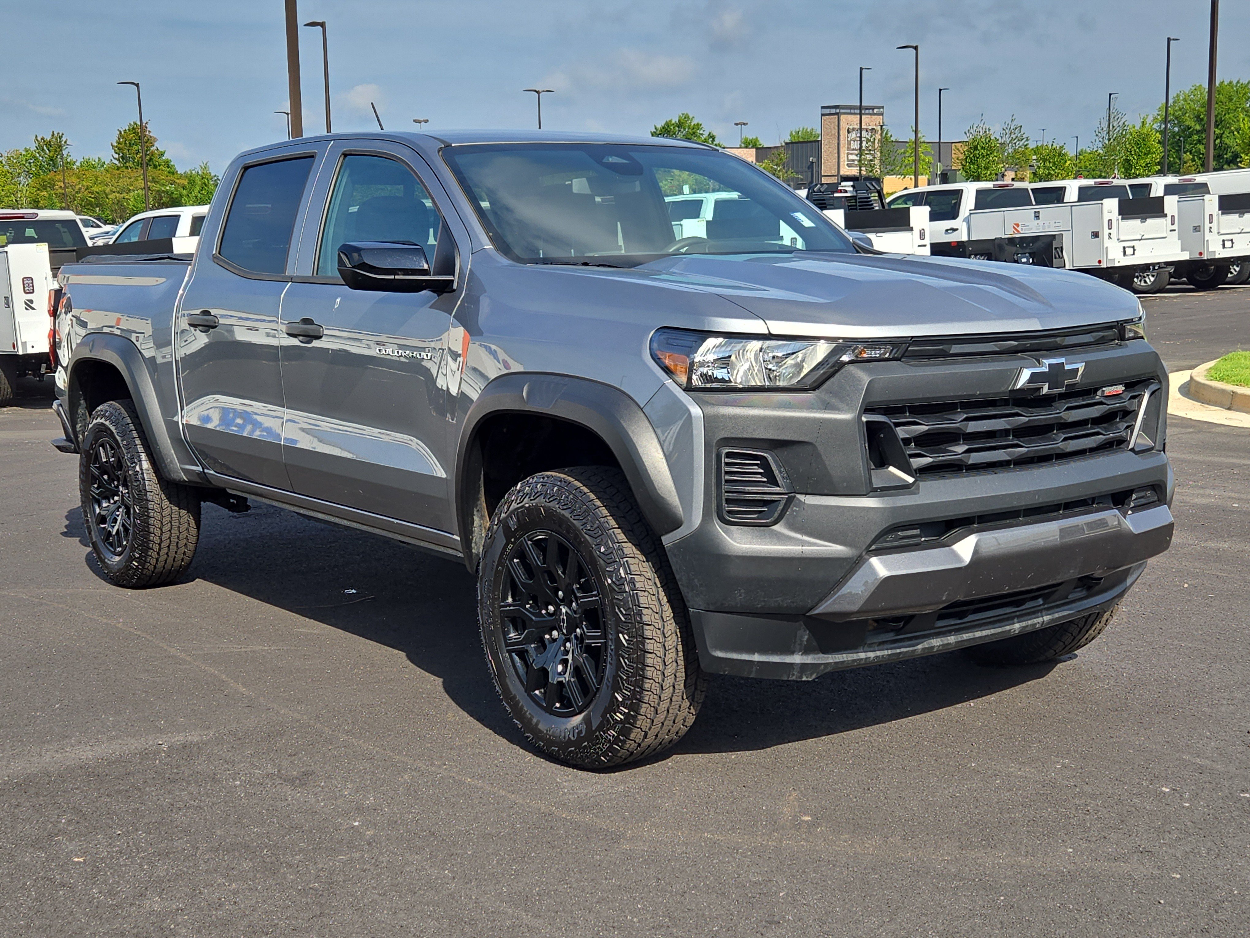 Used 2024 Chevrolet Colorado Trail Boss w/ Advanced Trailering Package AWD/4WD image 4