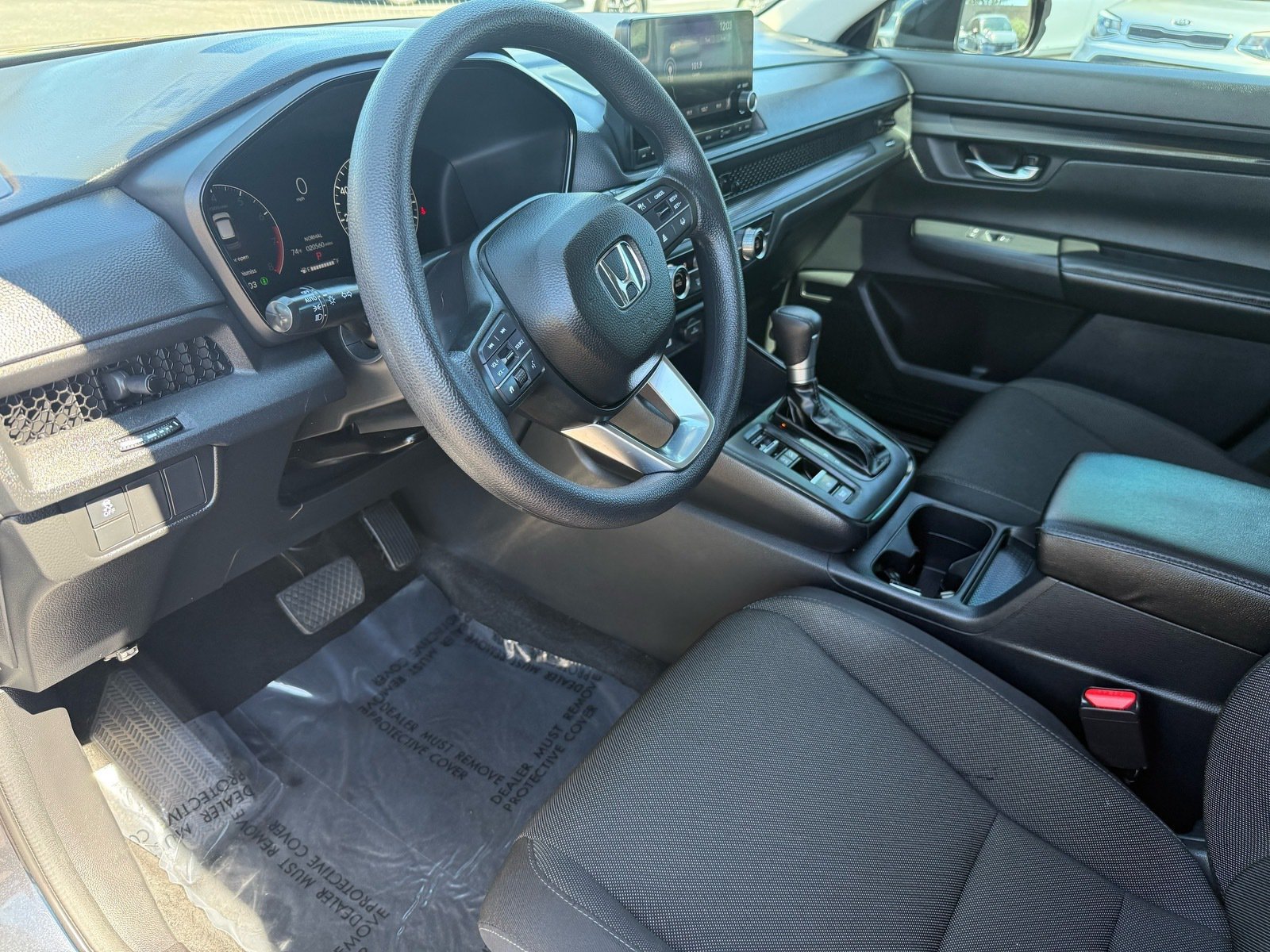 Used 2025 Honda CR-V LX image 13
