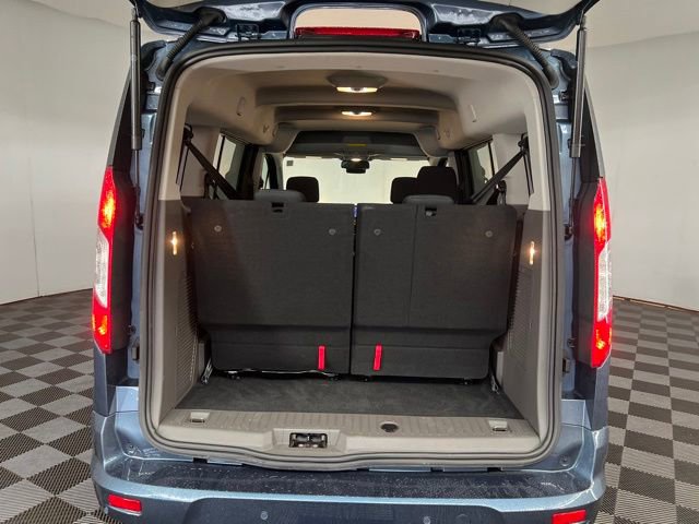 Used 2022 Ford Transit Connect XLT w/ Trailer Tow Package FWD image 18