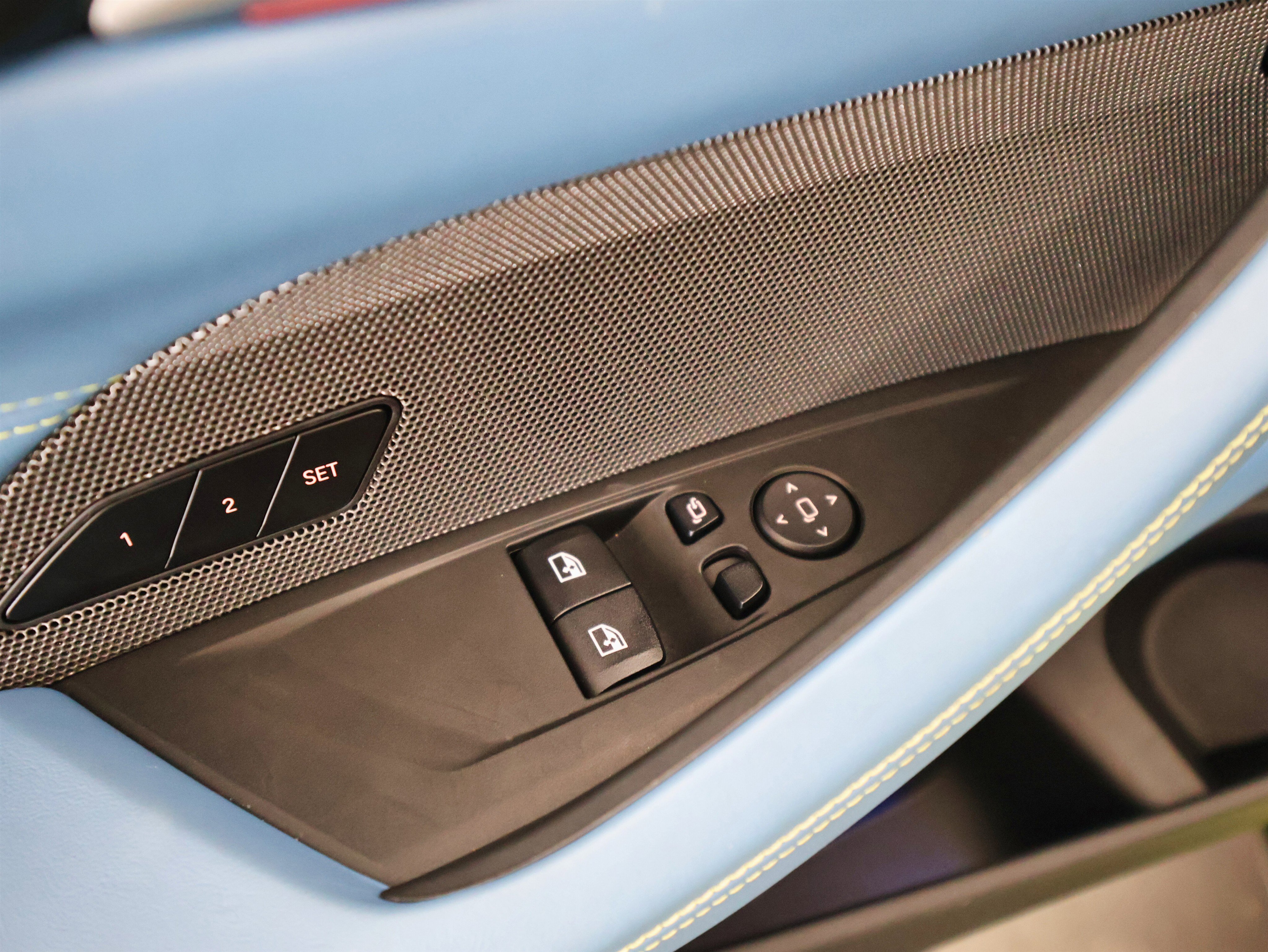 Used 2022 BMW M4 xDrive Competition w/ Executive Package image 31