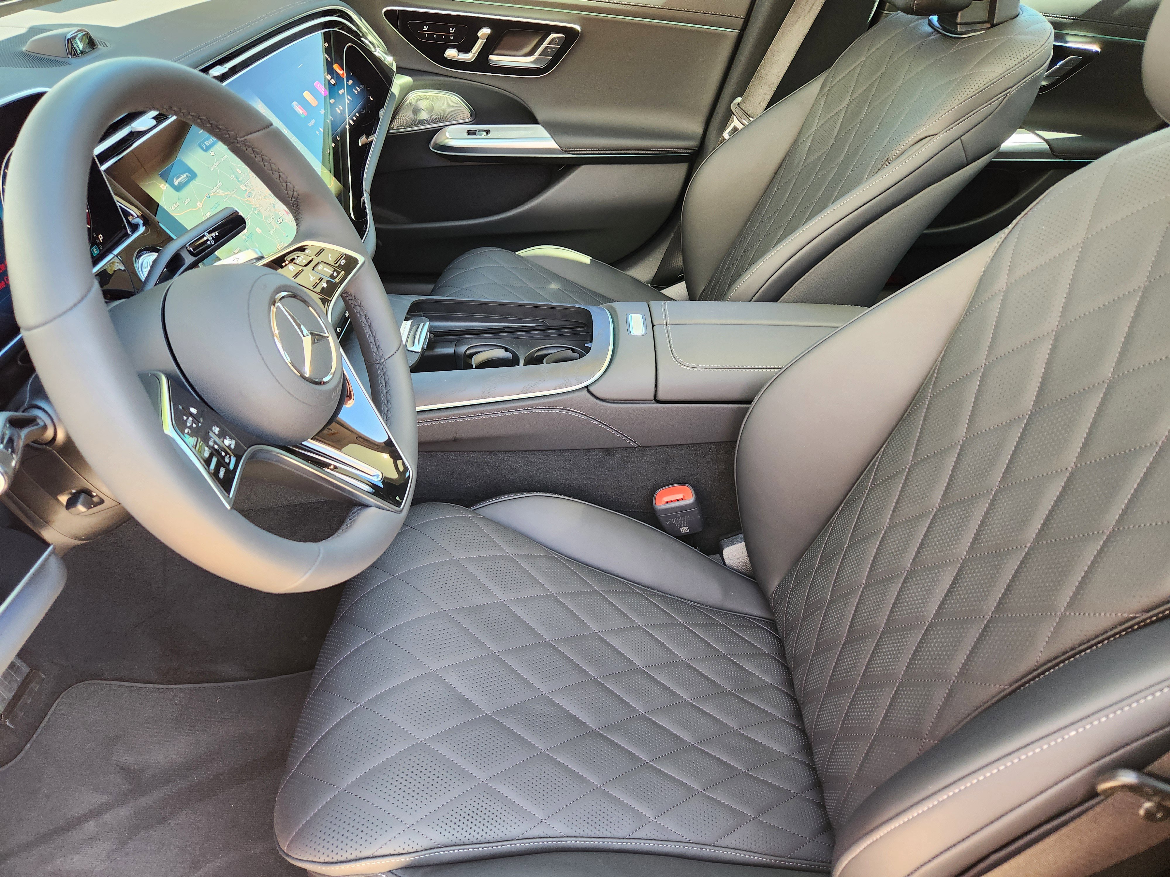 New 2026 Mercedes-Benz E 350 4MATIC Sedan image 14