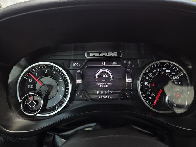 Used 2022 RAM 1500 Laramie AWD/4WD image 23