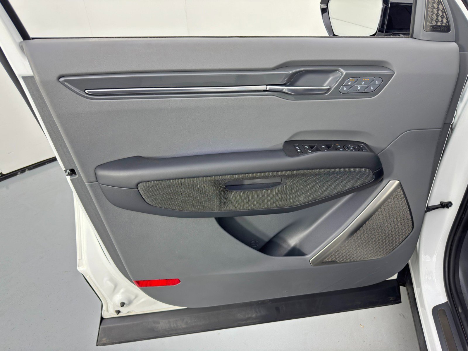 Used 2024 Kia EV9 GT-Line image 48