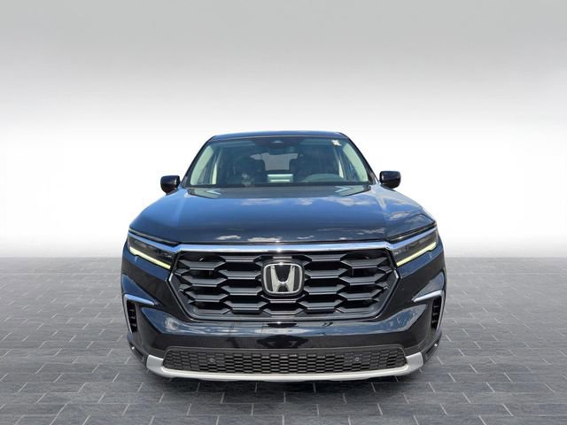 Used 2025 Honda Pilot EX-L image 2