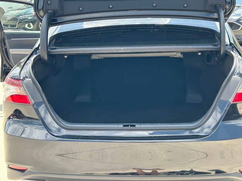 Used 2024 Toyota Camry LE FWD image 13