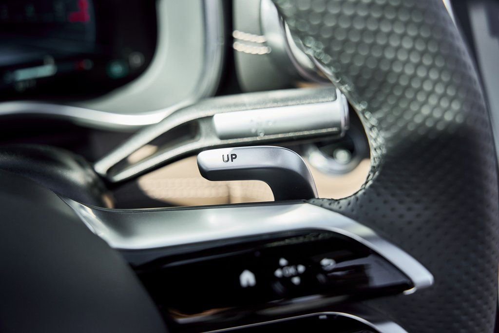 Used 2023 Mercedes-Benz SL 63 AMG 4MATIC image 53