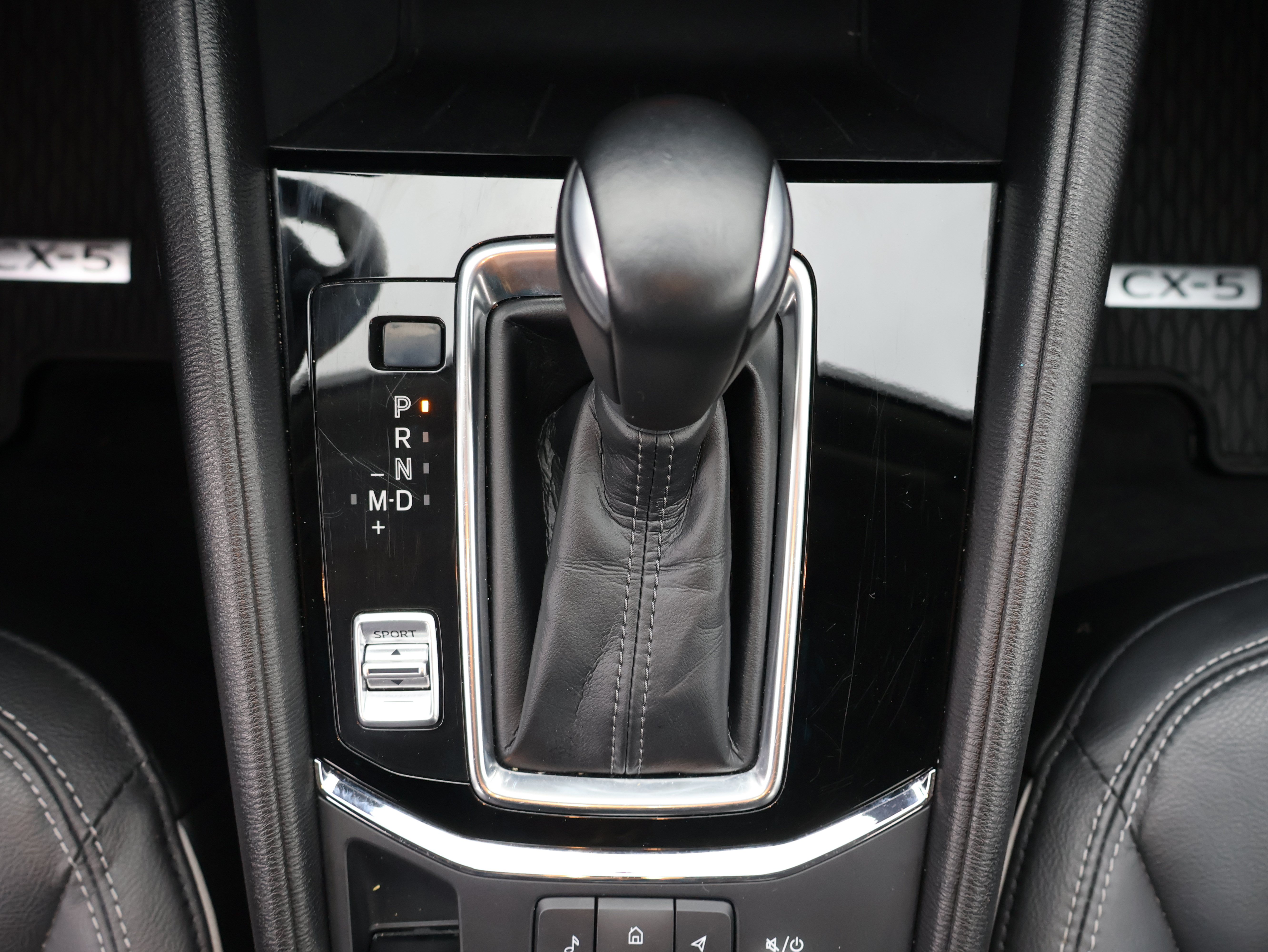 Used 2025 MAZDA CX-5 AWD 2.5 S w/ Preferred Package image 16