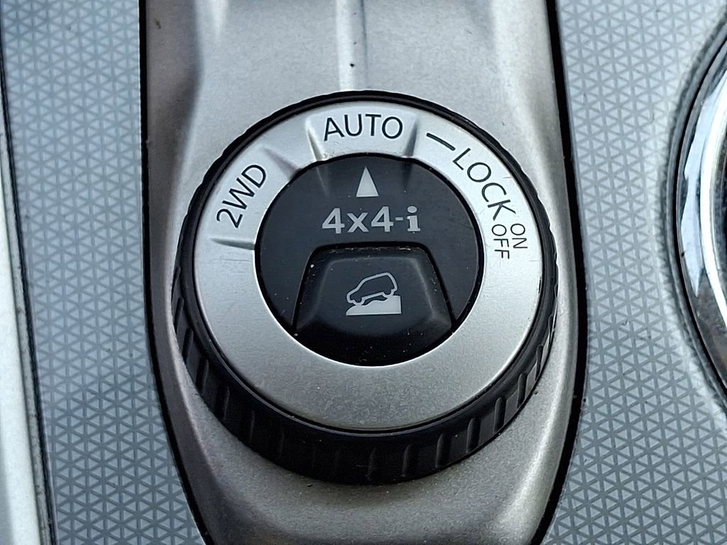 Used 2018 Nissan Pathfinder SL w/ SL Premium Package AWD/4WD image 27