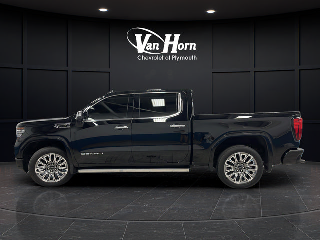 Used 2025 GMC Sierra 1500 Denali Ultimate AWD/4WD image 4