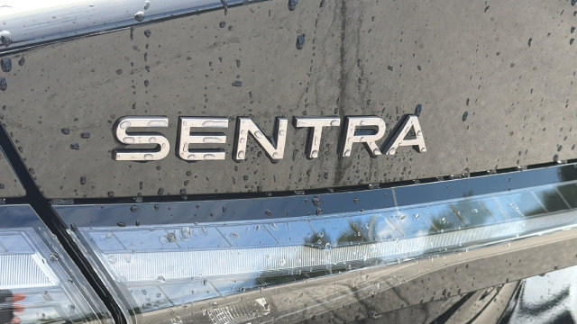 New 2027 Nissan Sentra SV w/ SV Convenience Package FWD image 7