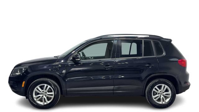 Used 2017 Volkswagen Tiguan S FWD image 1