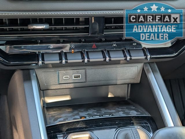 Certified 2024 Chevrolet Colorado LT w/ LT Convenience Package II RWD image 12