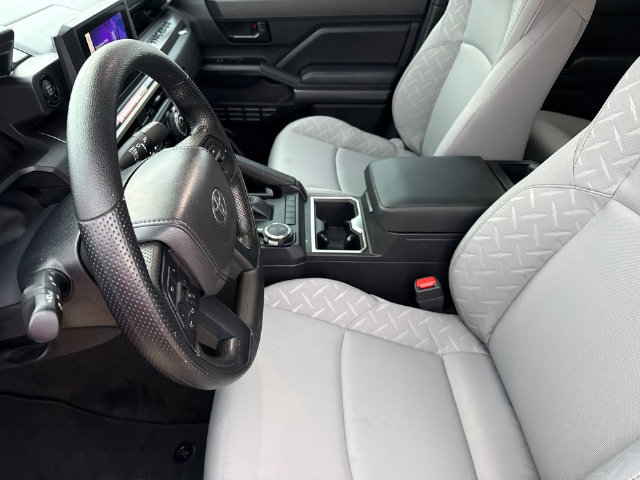 Used 2026 Toyota Tacoma SR5 AWD/4WD image 19