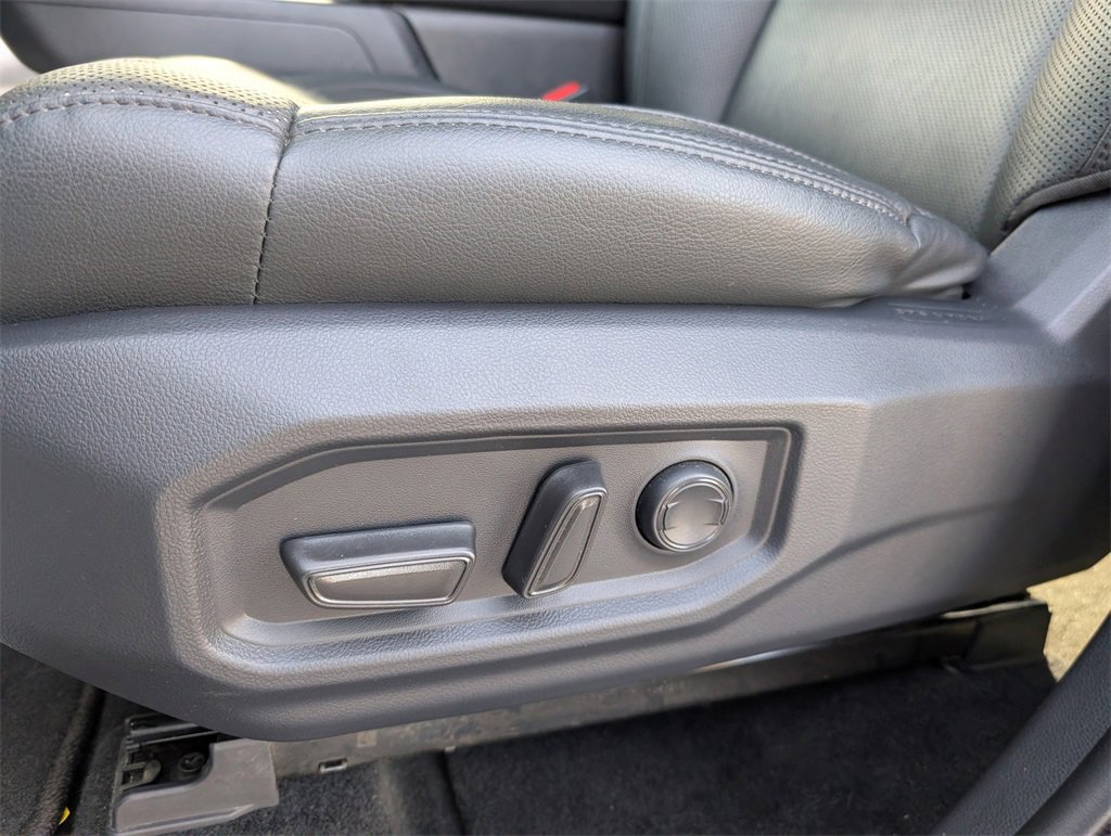 Used 2024 Toyota Tundra SR5 image 12