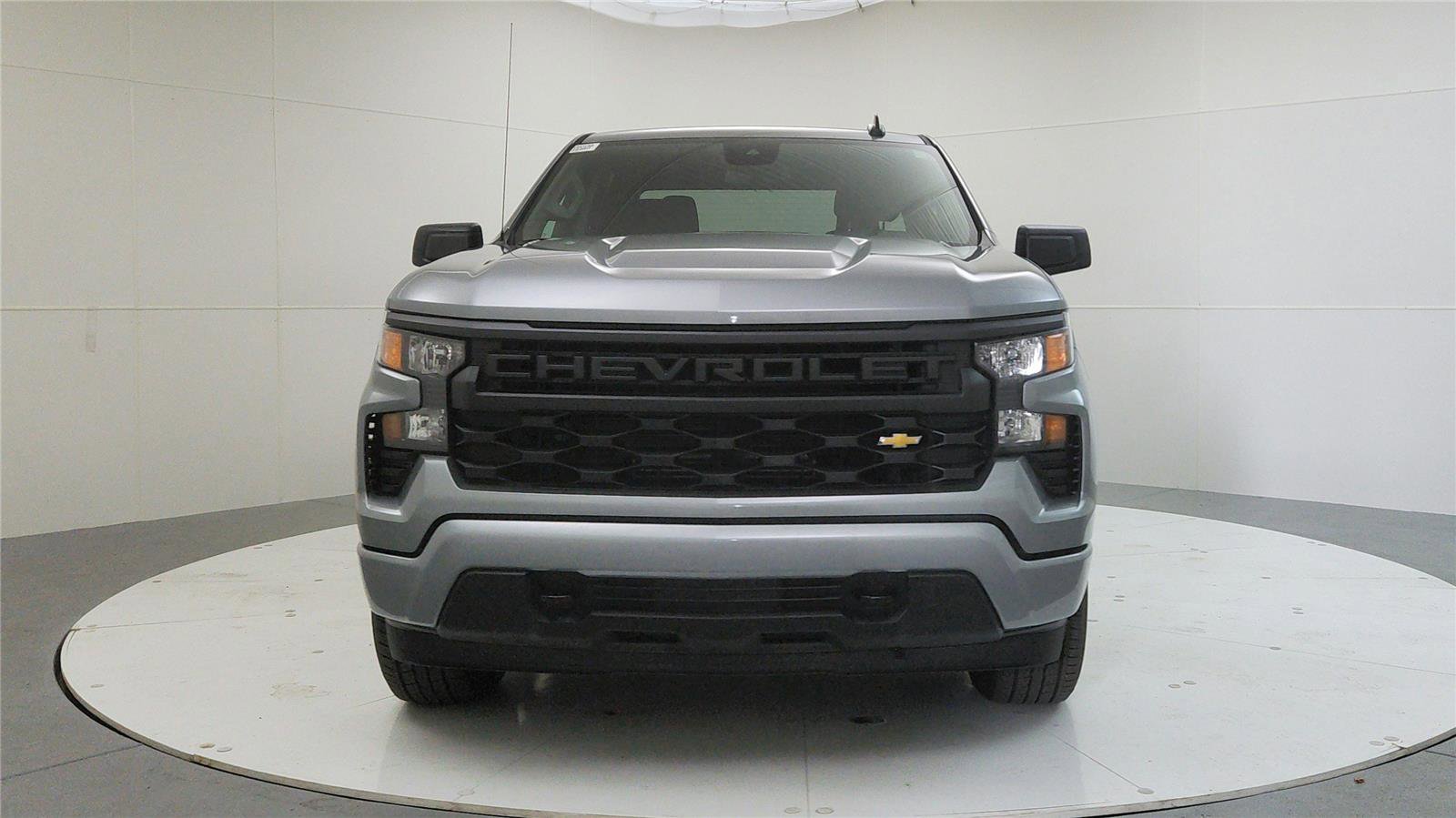 New 2025 Chevrolet Silverado 1500 Custom image 2