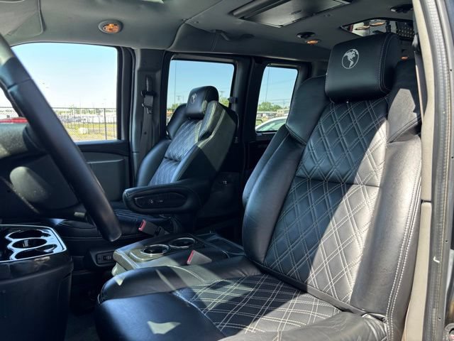 Used 2021 GMC Savana 2500 w/ Enhanced Convenience Package RWD image 17