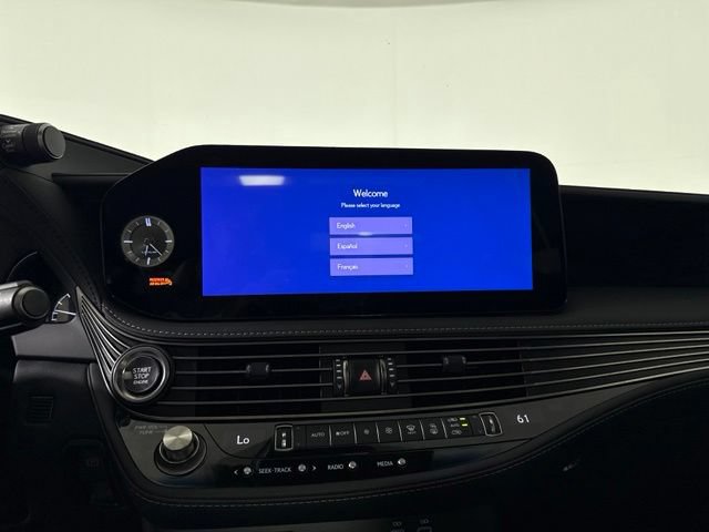 Used 2023 Lexus LS 500 w/ Interior Upgrade Package RWD image 22