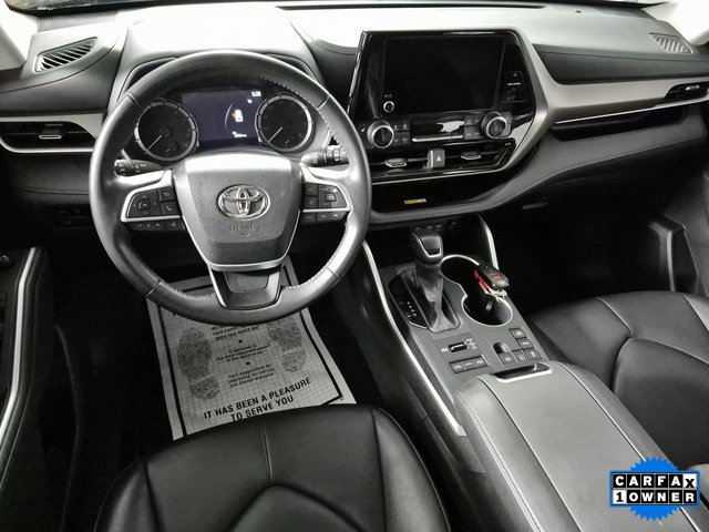 Certified 2024 Toyota Highlander XLE image 10