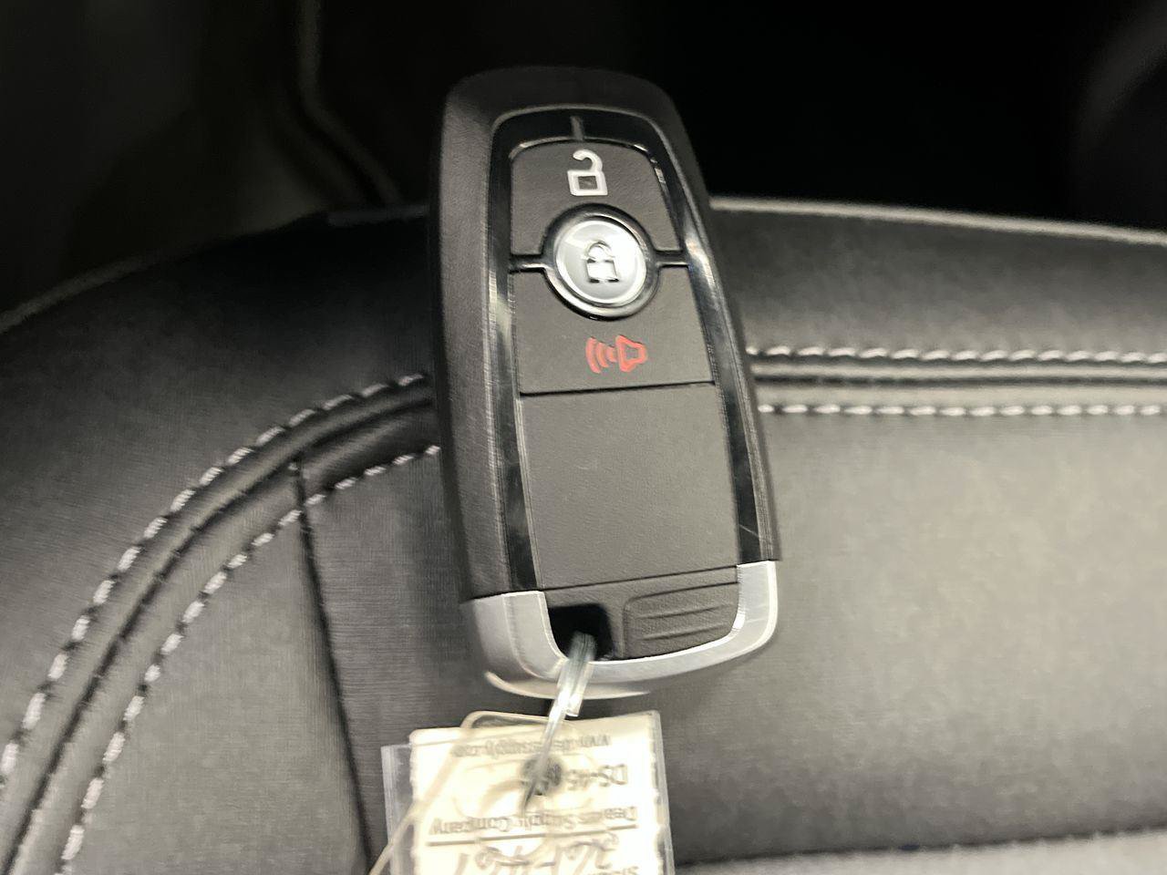 Used 2026 Ford Bronco Badlands AWD/4WD image 23