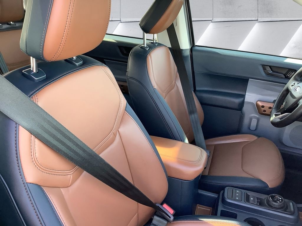 Used 2023 Ford Maverick Lariat w/ Lariat Luxury Package image 14