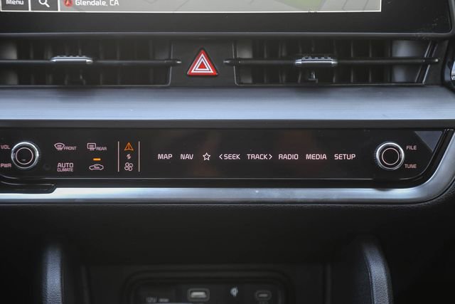 Certified 2024 Kia Sportage EX image 14