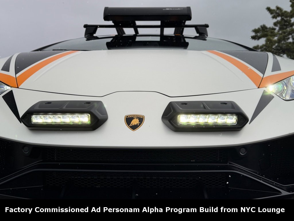 Used 2024 Lamborghini Huracan Sterrato image 15
