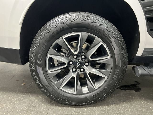 Certified 2023 Chevrolet Tahoe Z71 w/ Z71 Off-Road Package AWD/4WD image 34