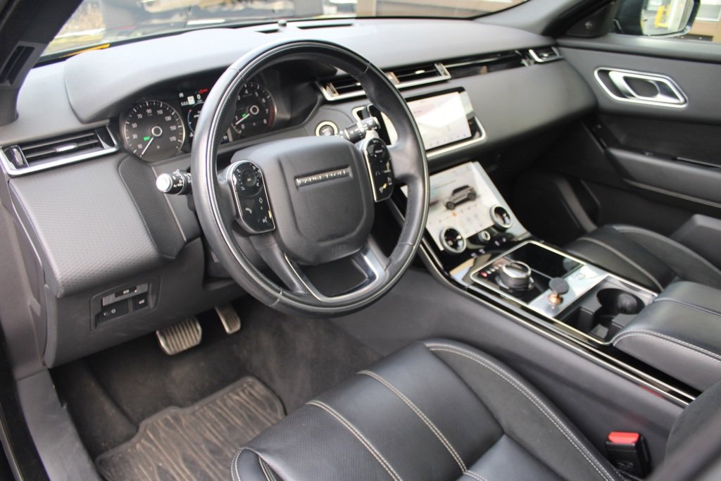 Used 2019 Land Rover Range Rover Velar R-Dynamic HSE image 5