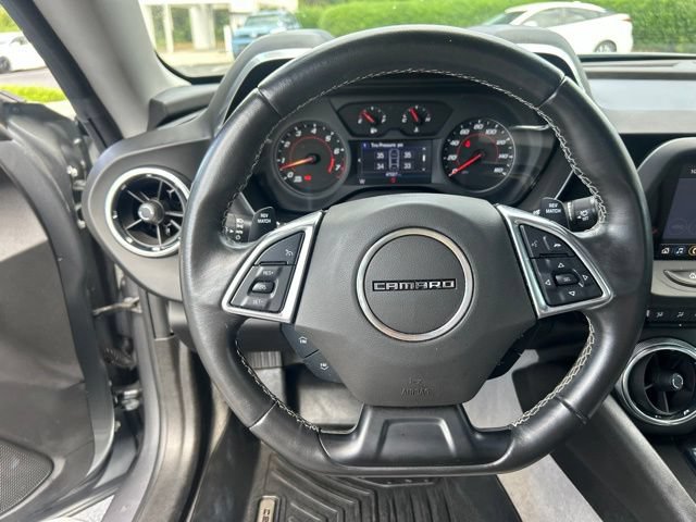 Used 2021 Chevrolet Camaro LT w/ Technology Package RWD image 17