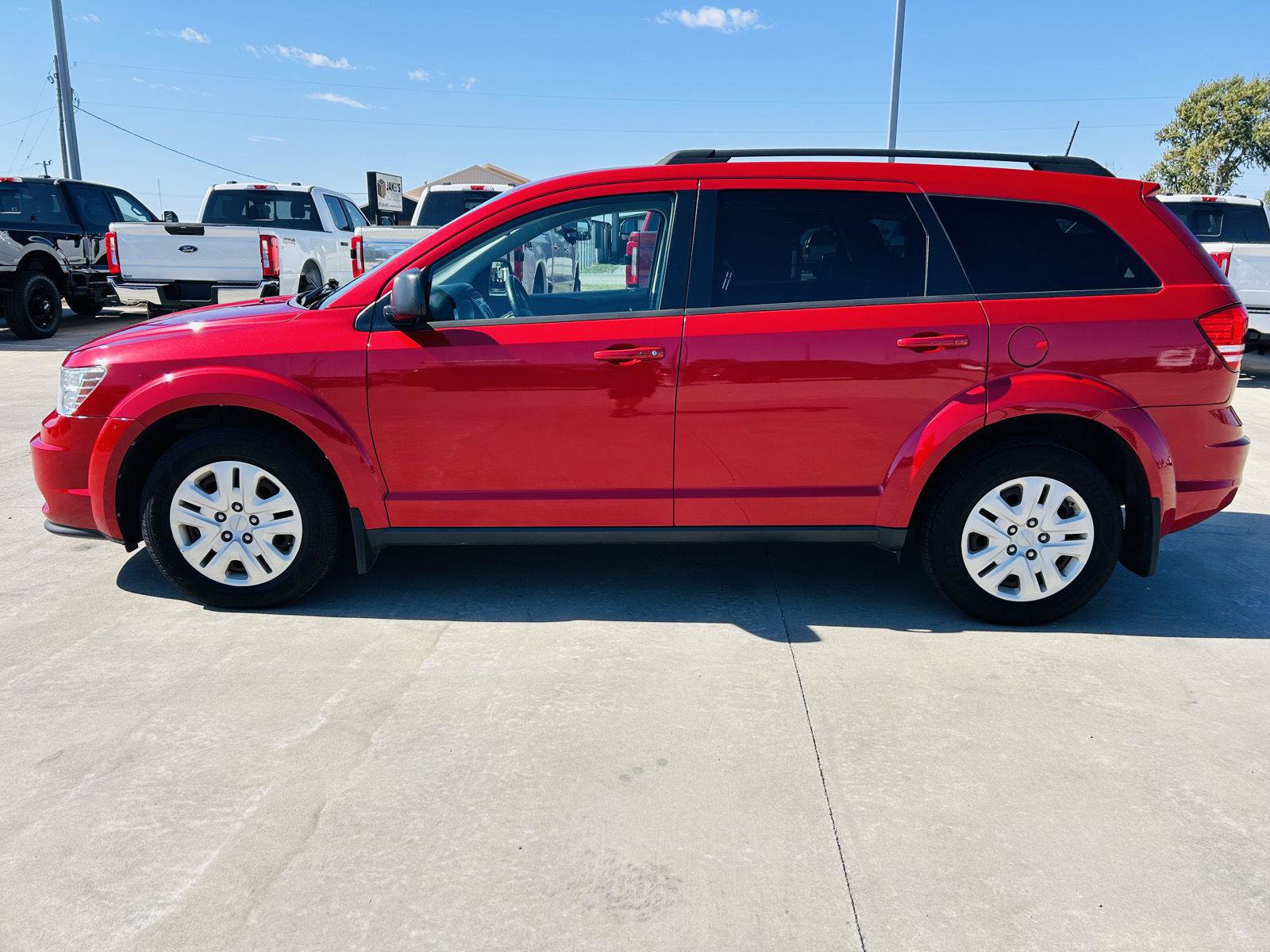 Used 2018 Dodge Journey SE w/ Connectivity Group FWD image 31