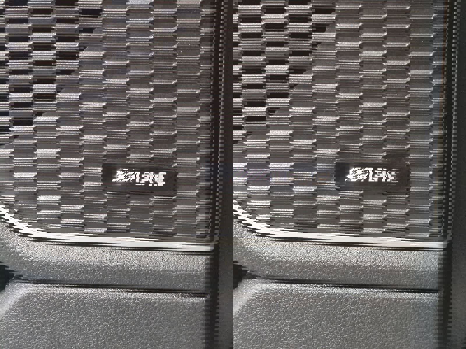 Used 2022 Jeep Grand Cherokee L Limited image 28