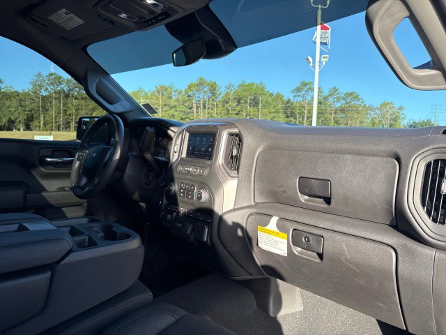 Used 2025 Chevrolet Silverado 1500 Custom Trail Boss AWD/4WD image 11
