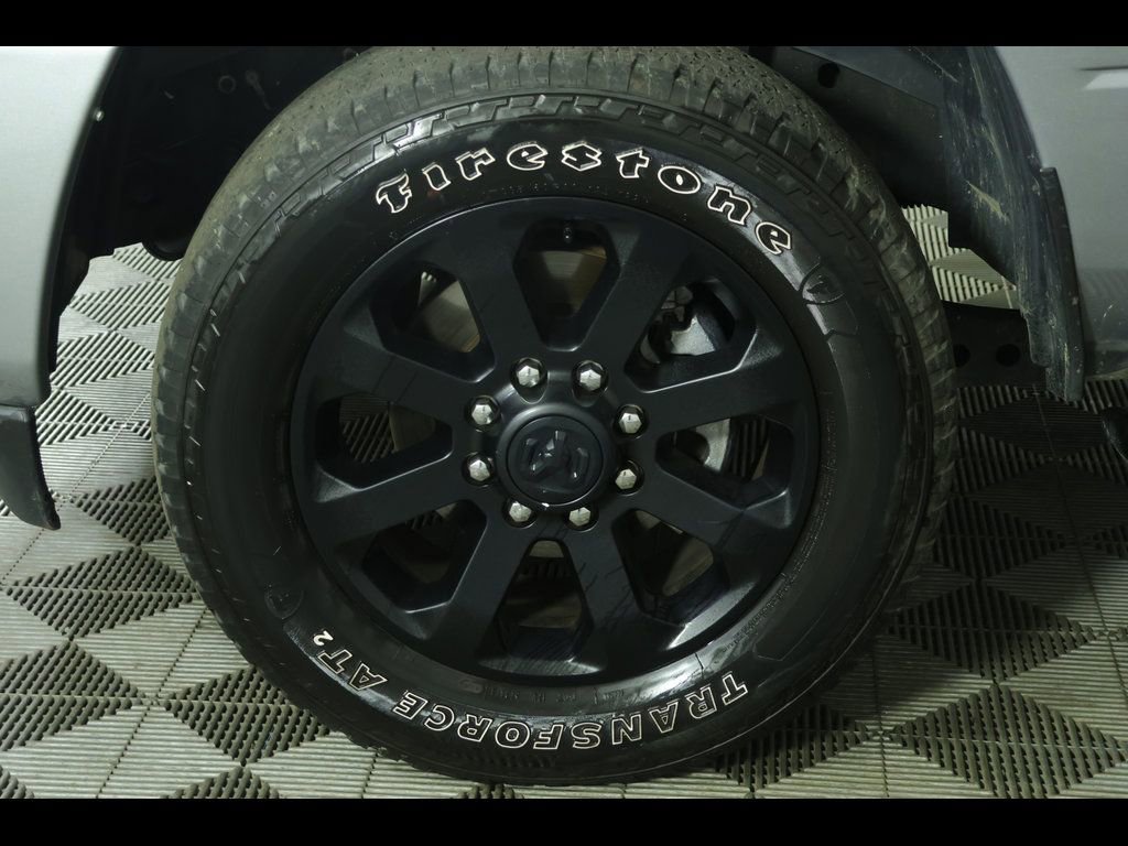 Used 2024 RAM 2500 Big Horn w/ Night Edition AWD/4WD image 13