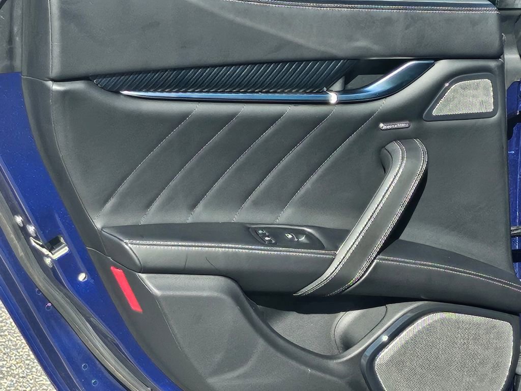 Used 2021 Maserati Ghibli S GranSport Q4 image 33