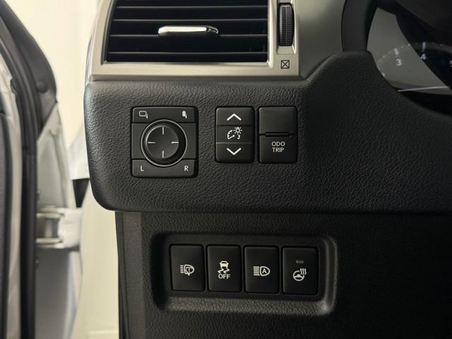 Used 2022 Lexus GX 460 Premium w/ Premium Plus Package AWD/4WD image 29