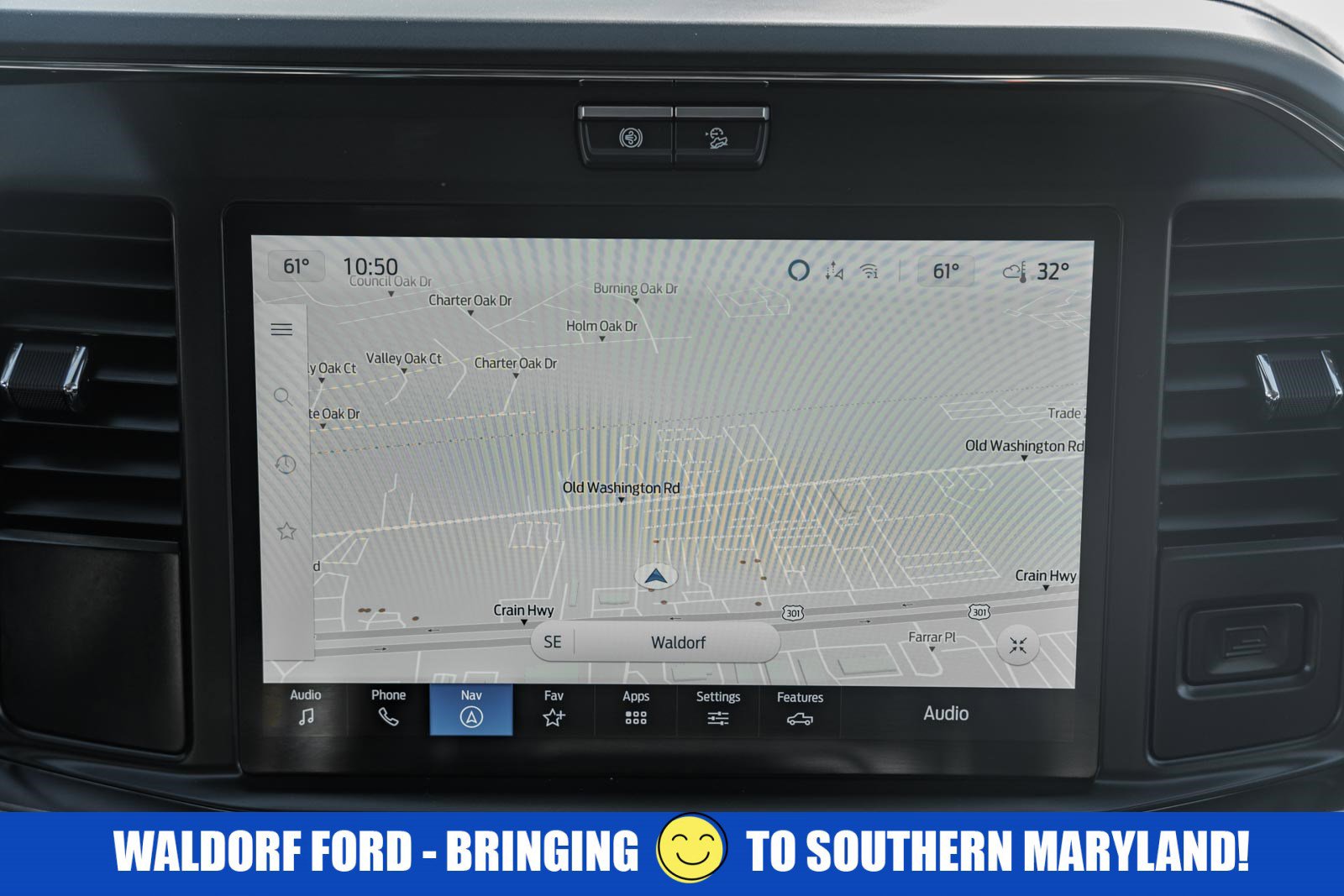 Used 2025 Ford F350 Lariat w/ Chrome Package image 29