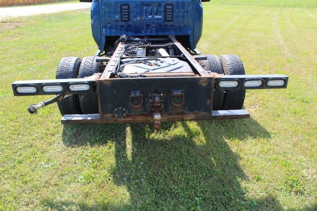 Used 2022 GMC Sierra 3500 SLE w/ SLE Convenience Package image 12