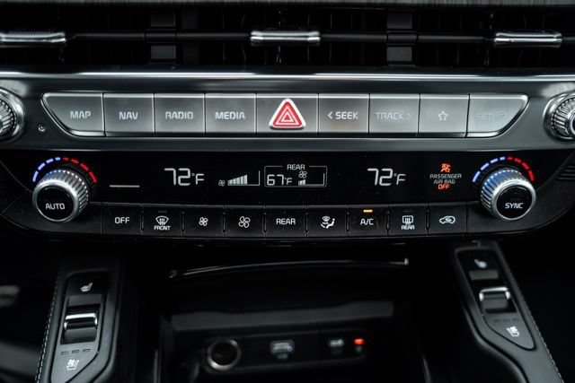 Used 2025 Kia Telluride SX Prestige AWD/4WD image 20